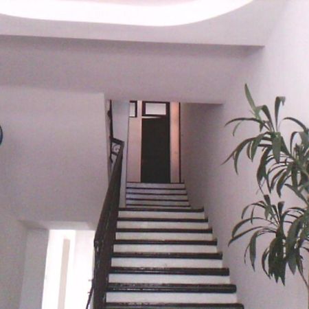White Guest House Batumi Eksteriør bilde