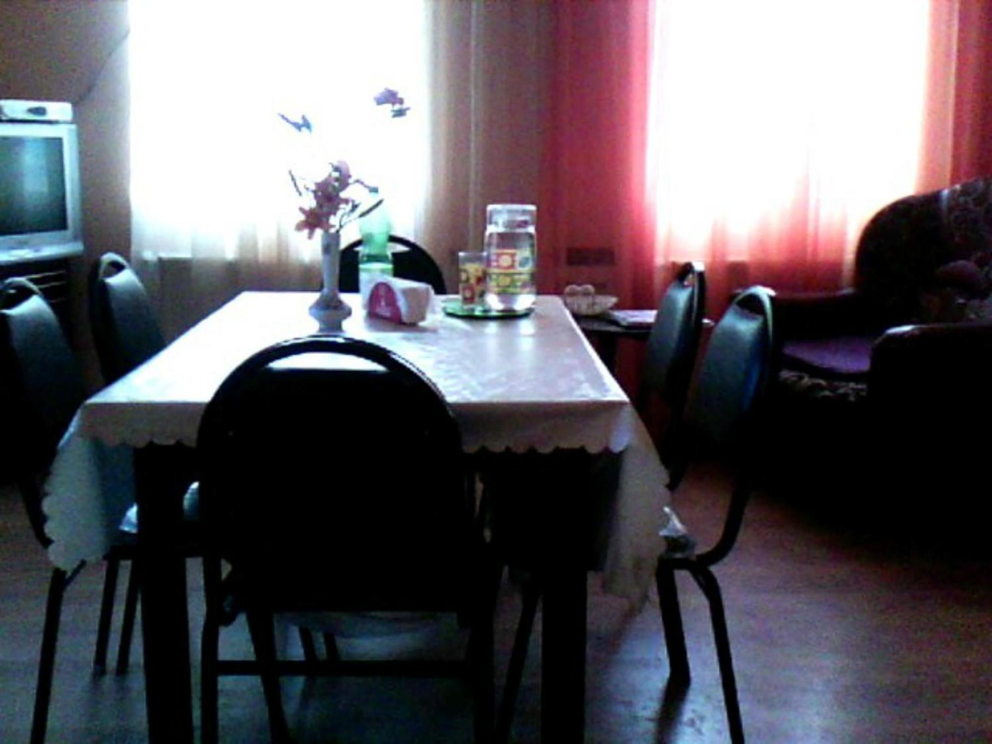 White Guest House Batumi Eksteriør bilde